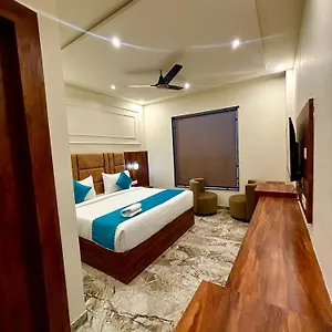 Majestic Heights 3* Agra (Uttar Pradesh)